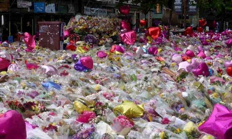 Problemas para Eminem en el nuevo disco se burla del atentado de Manchester