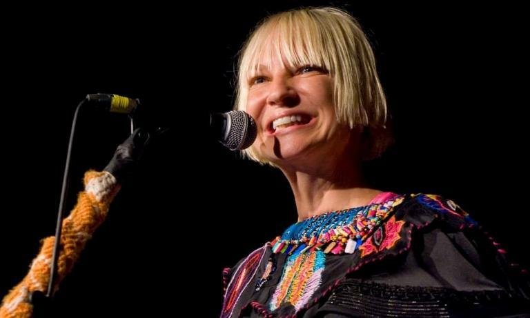 Sia vuelve con 'Original'