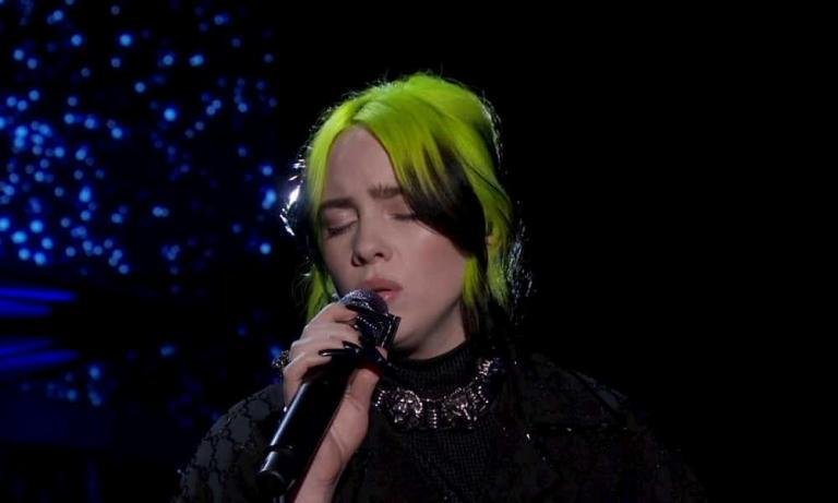 Billie Eilish versiona Yesterday de Beatles