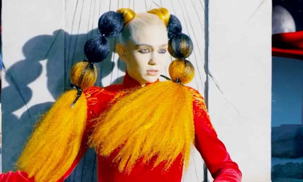 Grimes ha lanzado un nuevo video single 'Delete Forever'