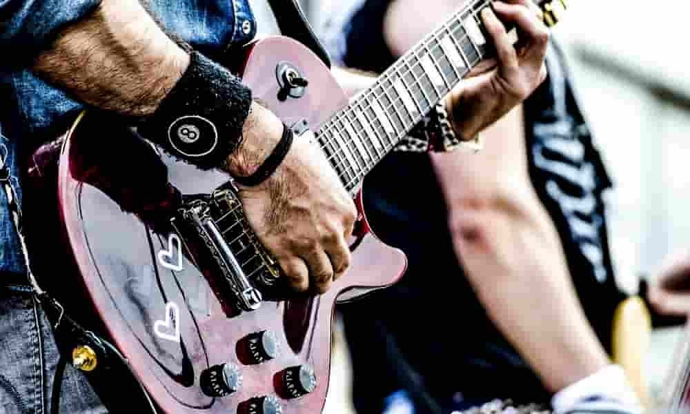 Rock n 'roll robot inteligencia artificial entre guitarras y distorsionadores