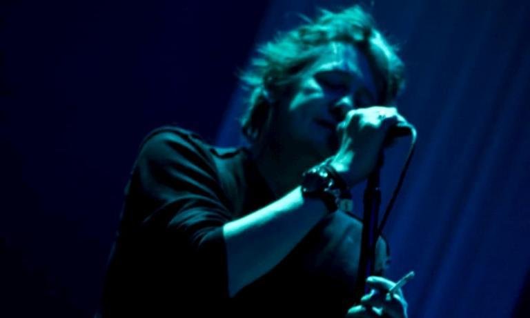 Shane MacGowan en un concierto