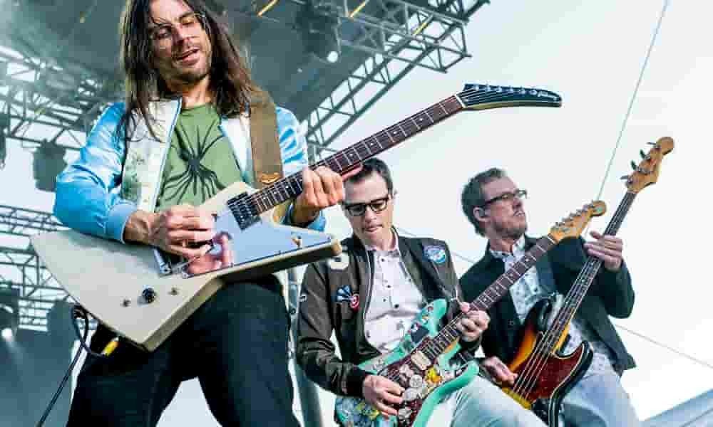 Weezer en vivo en 2016
