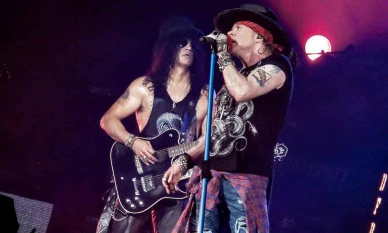 Slash y Axl de Guns N' Roses