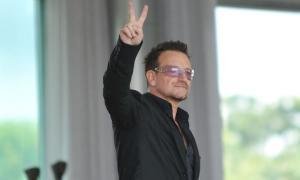 Bono de U2 en 2011