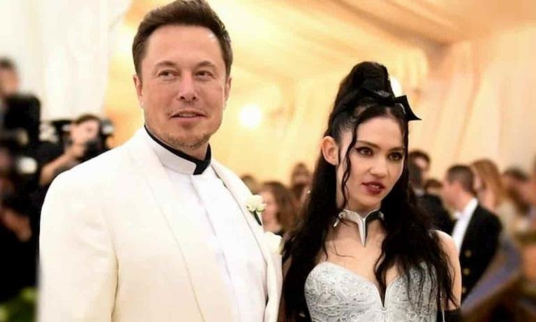 Grimes con Elon Musk