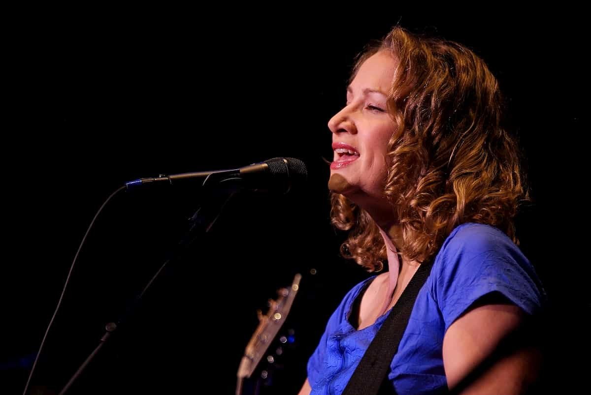 Boy Dontcha Know Joan Osborne