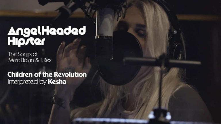 Kesha versiona 'Children of the Revolution'